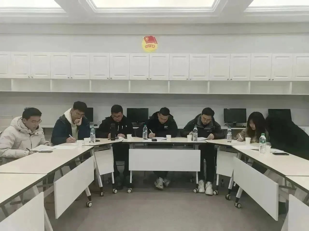 3.jpg