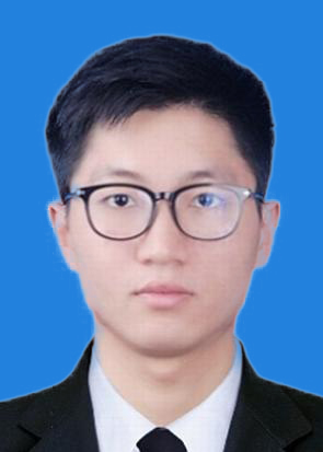 万逸超.jpg