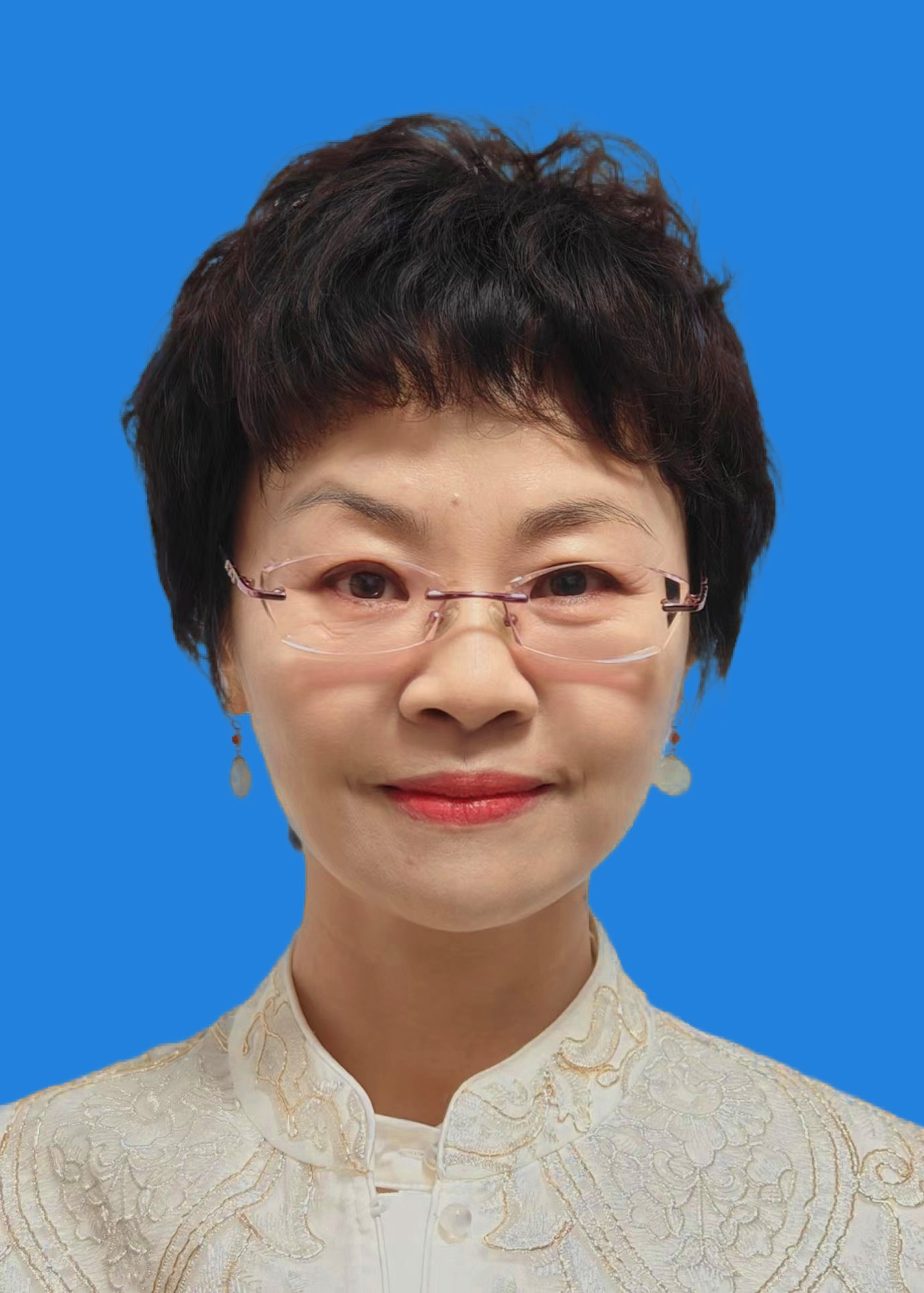 王春凤.jpg