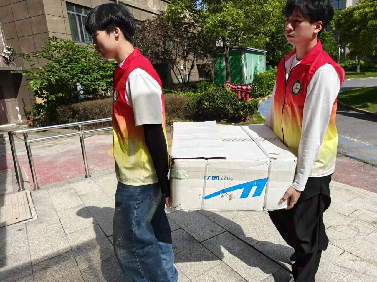 ca10d35188f2cc675ca5123d0ffdb62d.jpg
