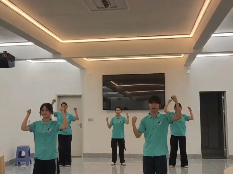 微信图片_2026-07-25_214315_411.jpg 微信图片_2026-07-25_214315_411.jpg