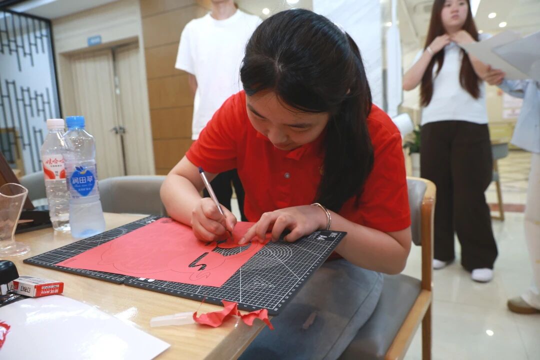 微信图片_2026-10-17_211836_805.jpg 微信图片_2026-10-17_211836_805.jpg